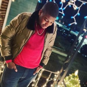 Meet your Posher, Isaac